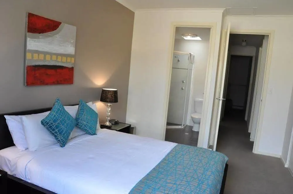 Apart Otel Rnr Serviced Apartments Adelaide - Wakefield St